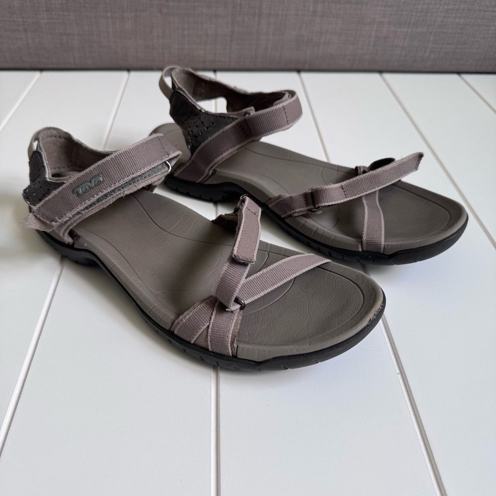 Teva Verra Women's Gray Sandals